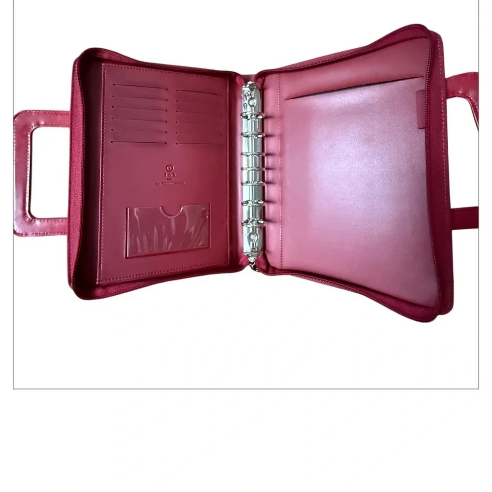 FRANKLIN COVEY 365 Red 7 Ring Planner Binder Retractable Handles 8